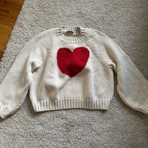 GAP relaxed balloon sleeve heart sweater